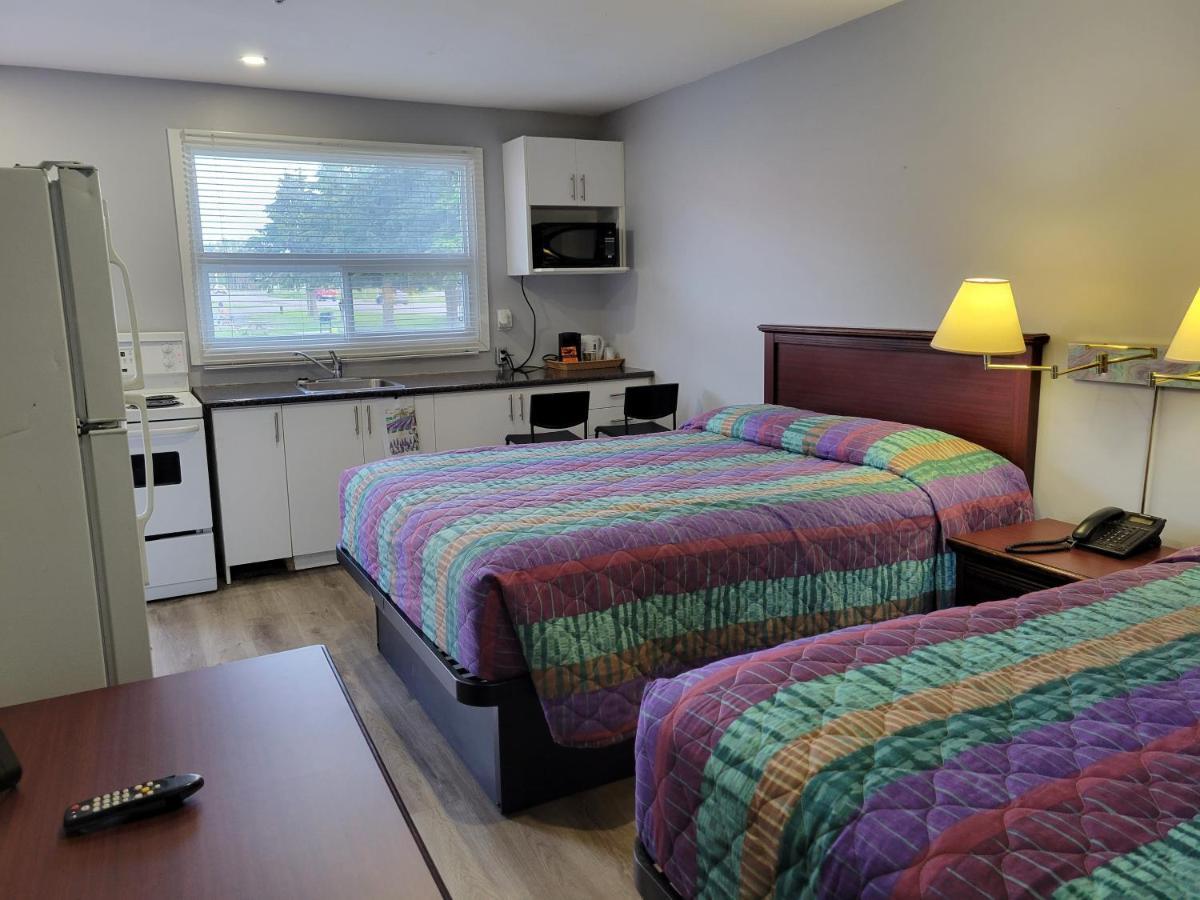 Knights Inn Cobourg Luaran gambar