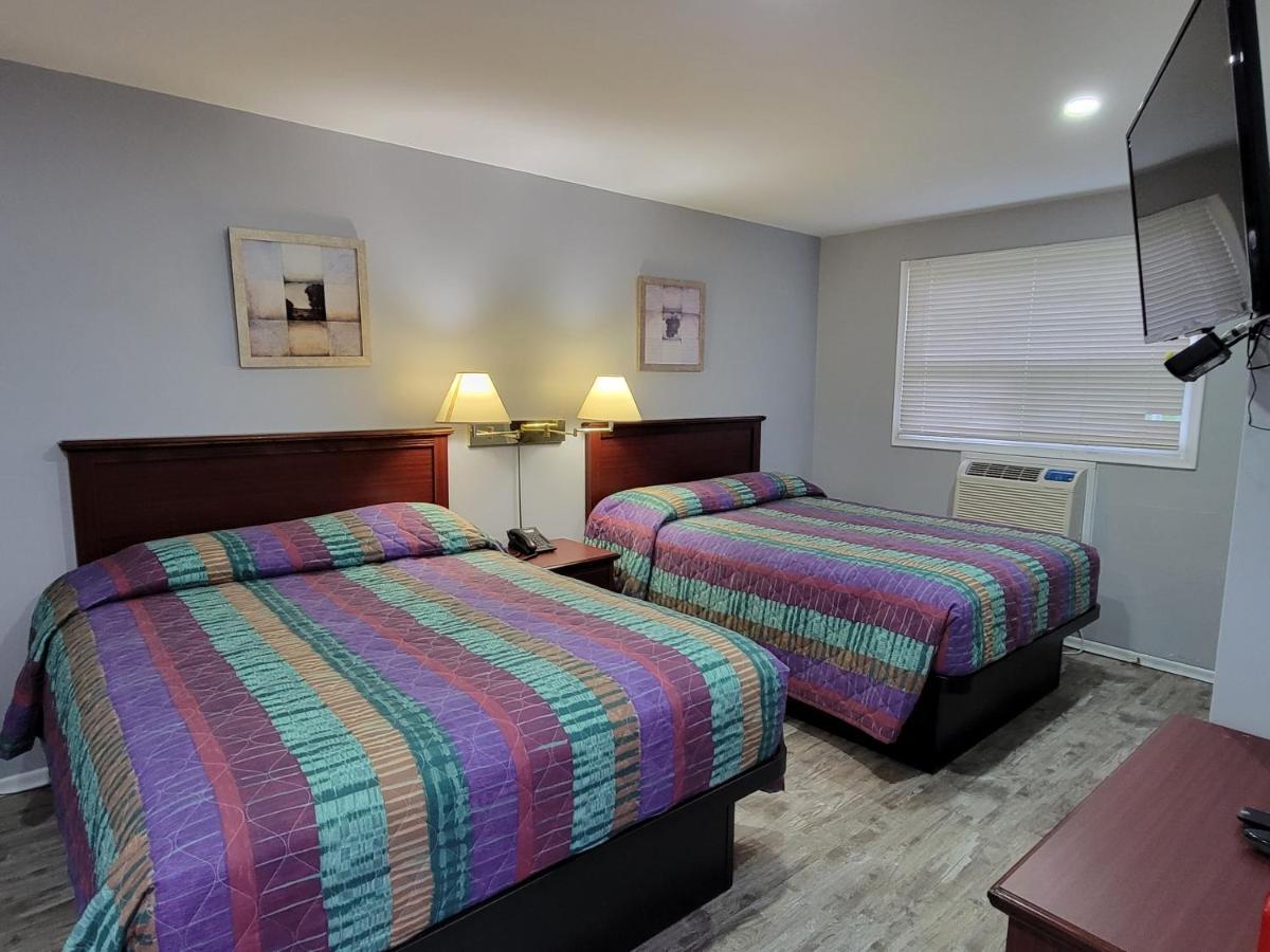 Knights Inn Cobourg Luaran gambar