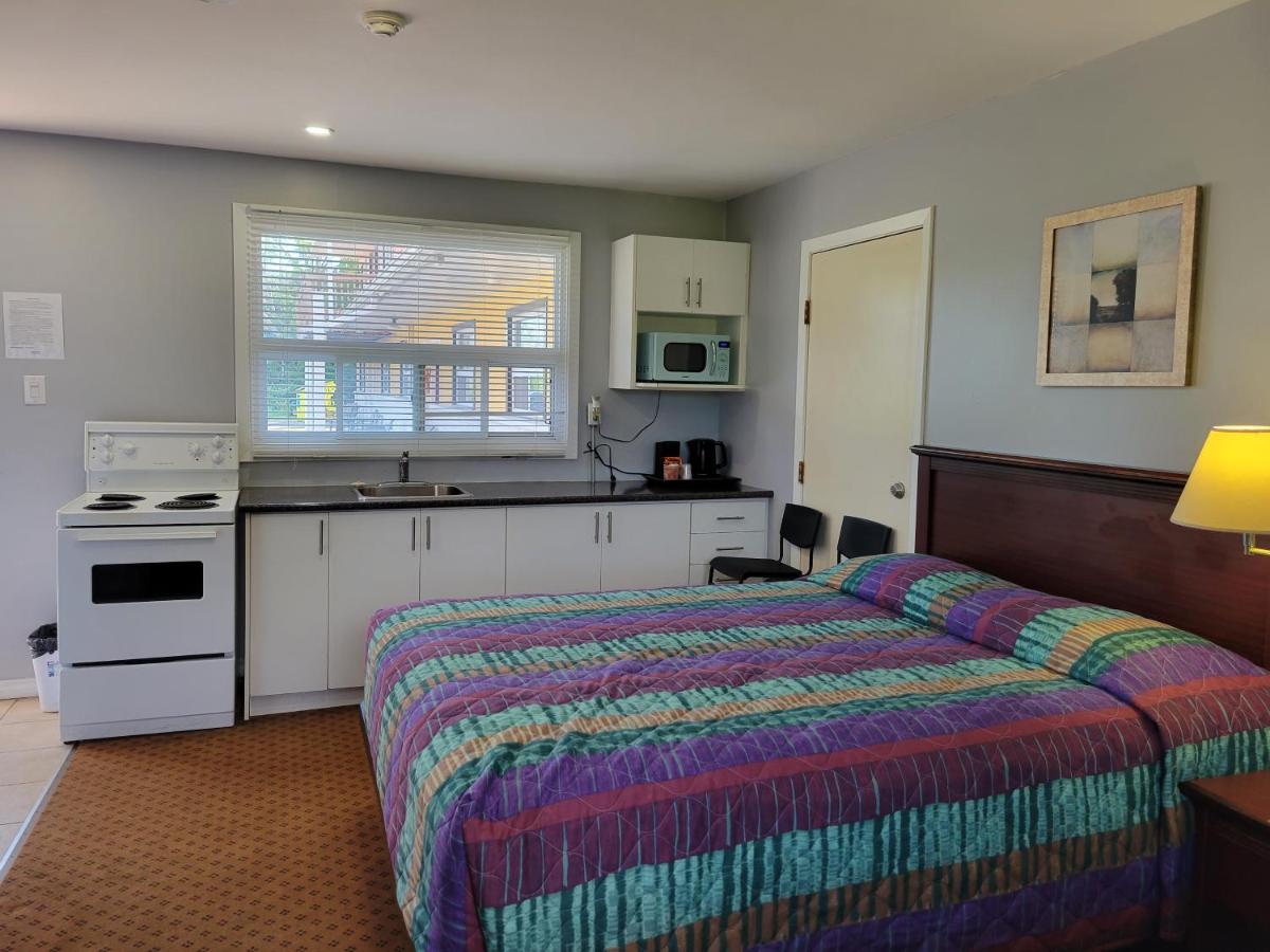 Knights Inn Cobourg Luaran gambar