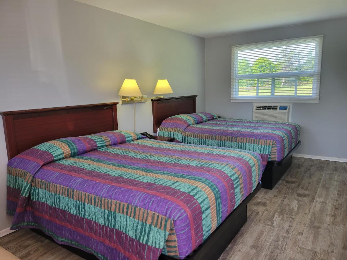 Knights Inn Cobourg Luaran gambar
