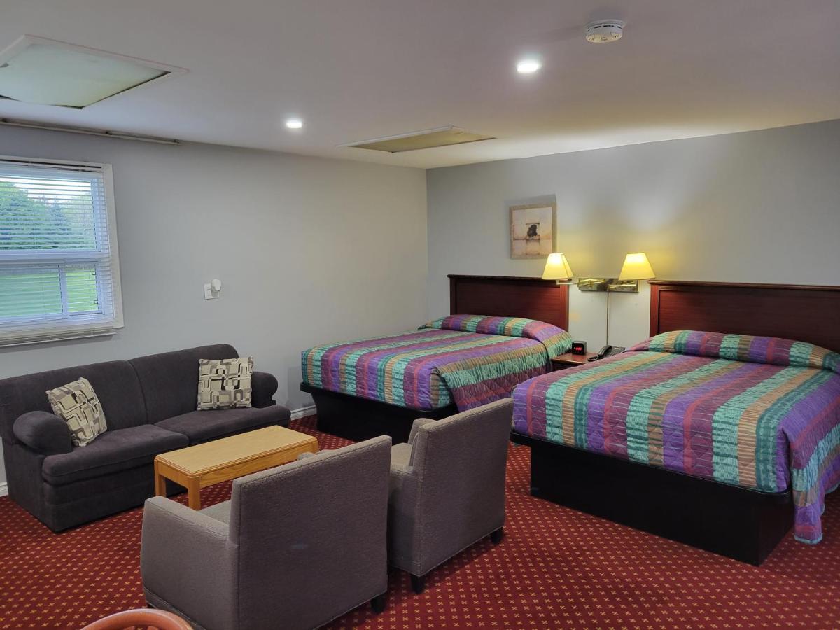 Knights Inn Cobourg Luaran gambar