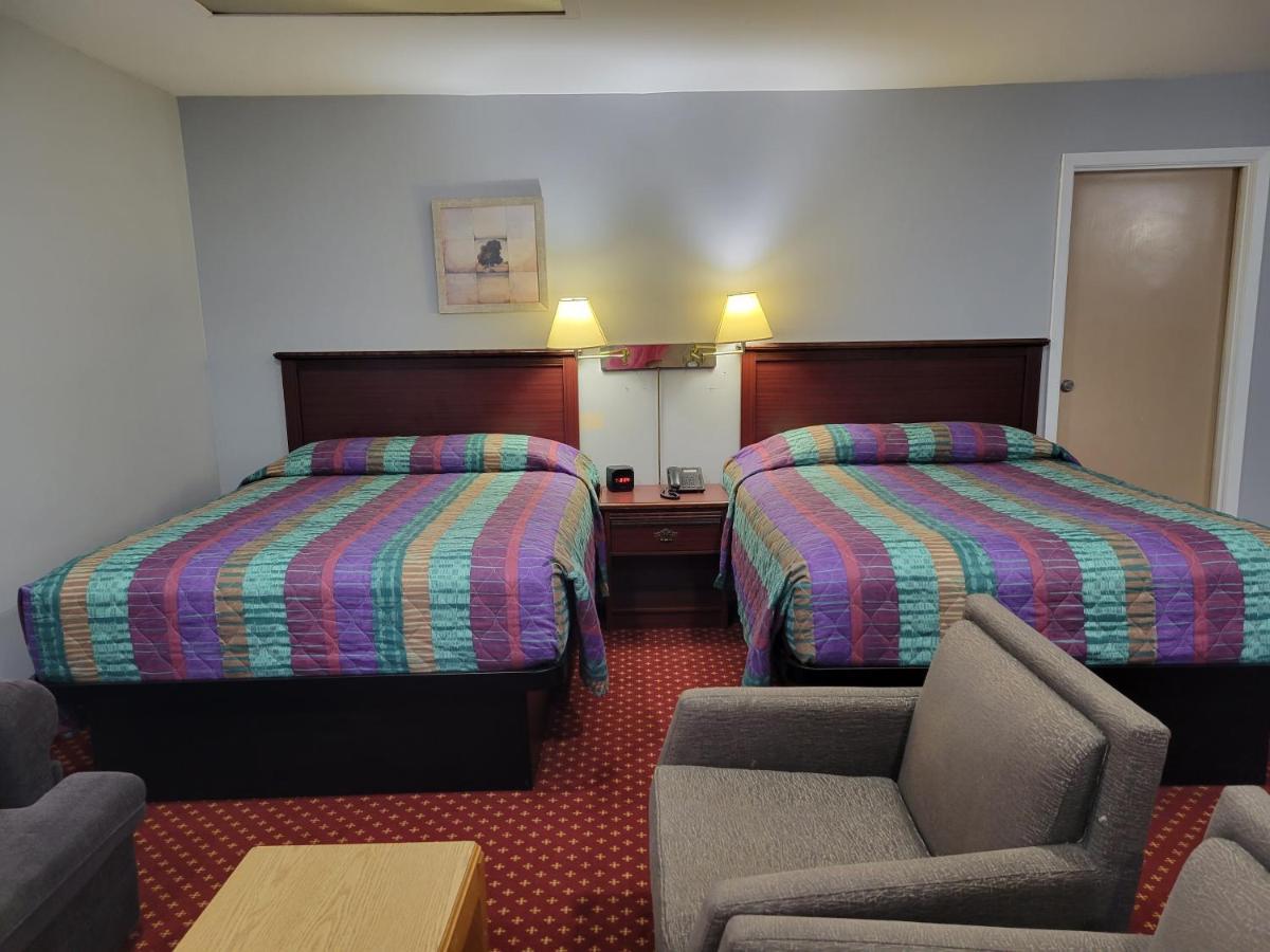 Knights Inn Cobourg Luaran gambar